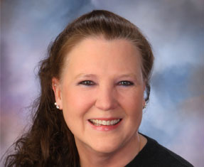 Deb, Assistant